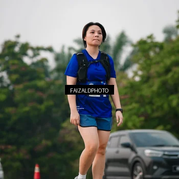 Runner Photo 7406639