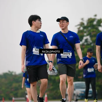 Runner Photo 7406669