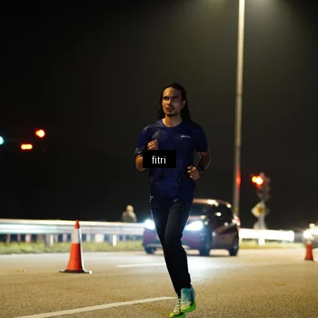 Runner Photo 7406677