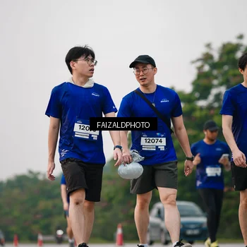 Runner Photo 7406695