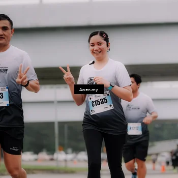 Runner Photo 7406697