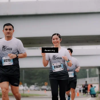 Runner Photo 7406701