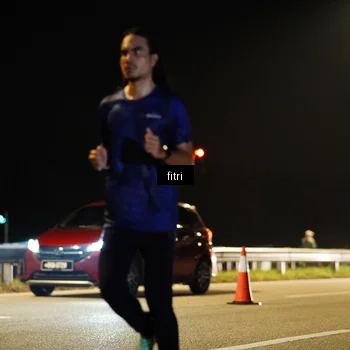Runner Photo 7406709