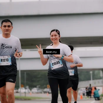 Runner Photo 7406714