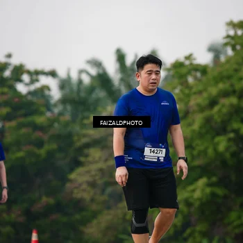 Runner Photo 7406717
