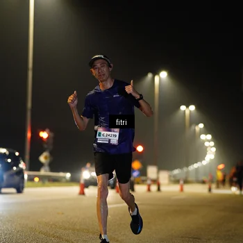 Runner Photo 7406742