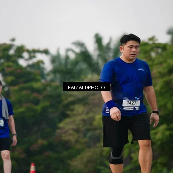 Runner Photo 7406747