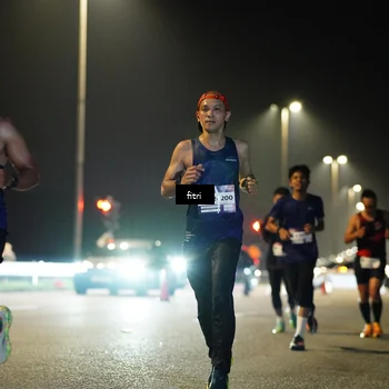 Runner Photo 7406768