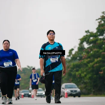 Runner Photo 7406775