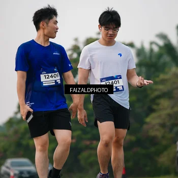 Runner Photo 7406788