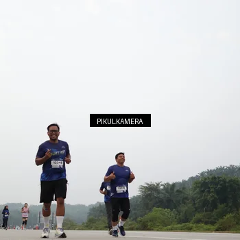 Runner Photo 7406797