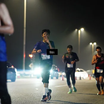 Runner Photo 7406805