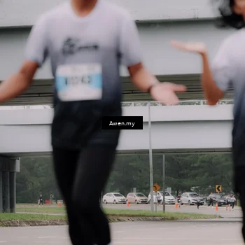 Runner Photo 7406809