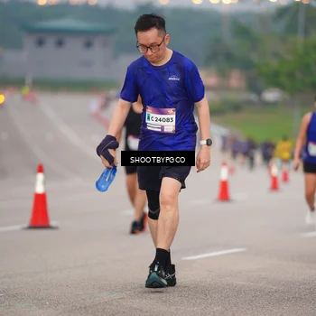 Runner Photo 7406813