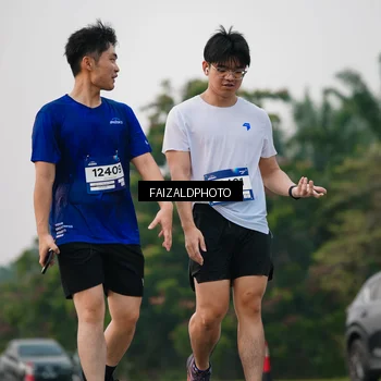 Runner Photo 7406819