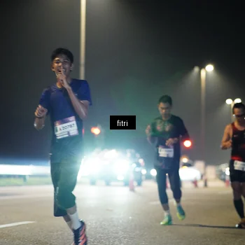 Runner Photo 7406823