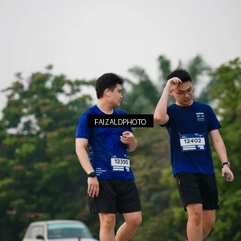 Runner Photo 7406874