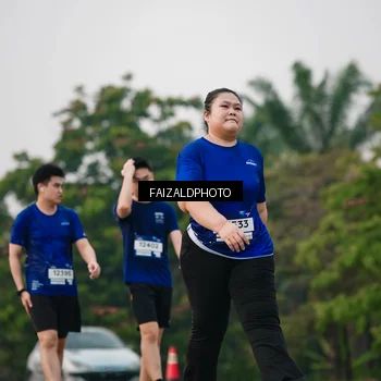Runner Photo 7406876
