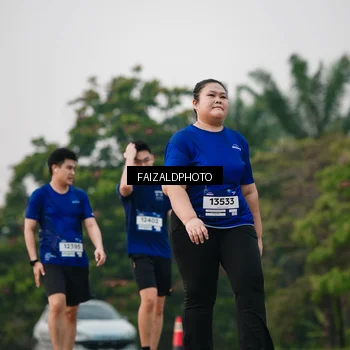 Runner Photo 7406885