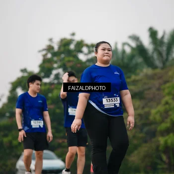 Runner Photo 7406888