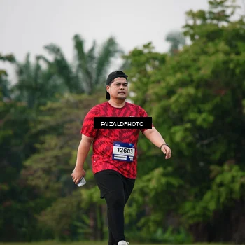 Runner Photo 7406962