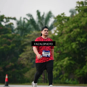 Runner Photo 7406964