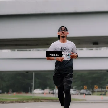 Runner Photo 7407035