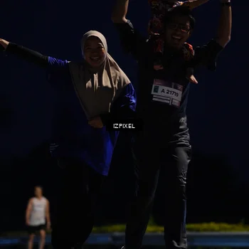 Runner Photo 7407042