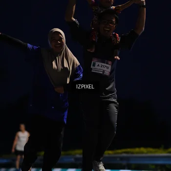 Runner Photo 7407057