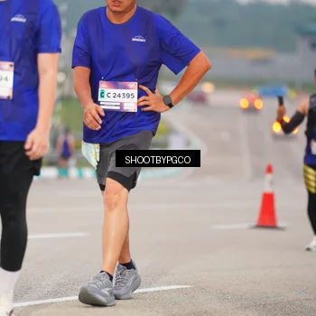 Runner Photo 7407060
