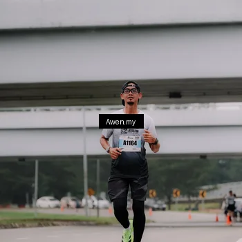 Runner Photo 7407088