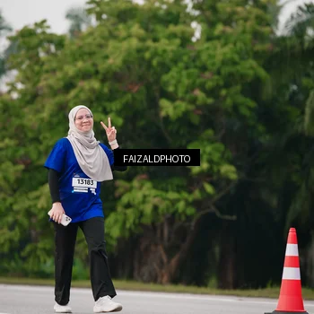 Runner Photo 7407094