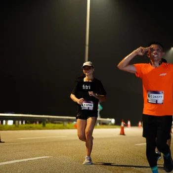 Runner Photo 7407096