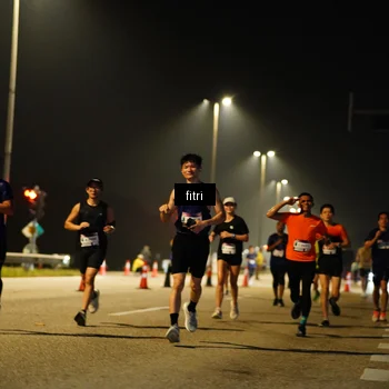 Runner Photo 7407099