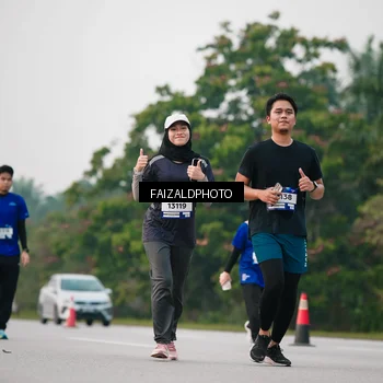 Runner Photo 7407126
