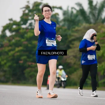 Runner Photo 7407162