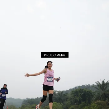 Runner Photo 7407164