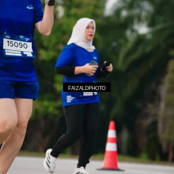 Runner Photo 7407165