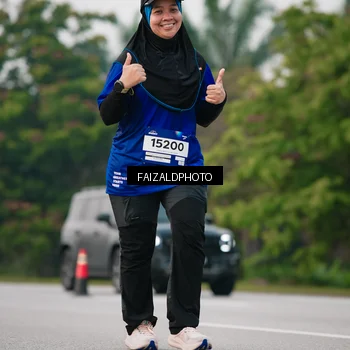 Runner Photo 7407173