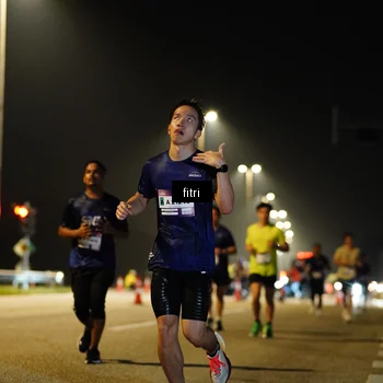 Runner Photo 7407175