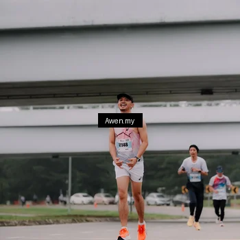 Runner Photo 7407187