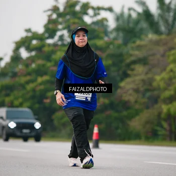 Runner Photo 7407191