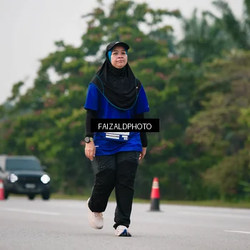 Runner Photo 7407197