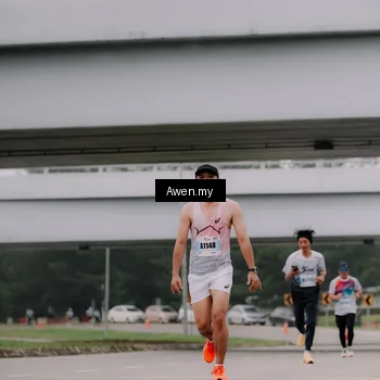 Runner Photo 7407198