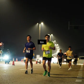 Runner Photo 7407251