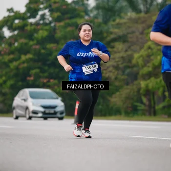 Runner Photo 7407260