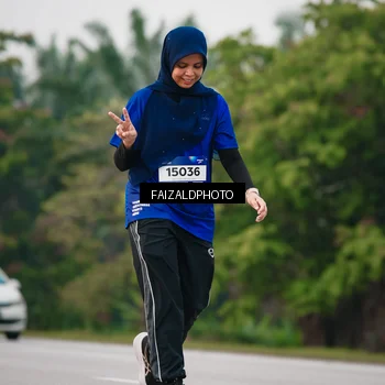 Runner Photo 7407305