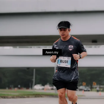 Runner Photo 7407309