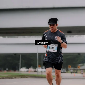 Runner Photo 7407318