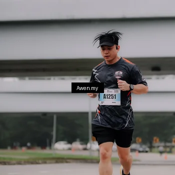 Runner Photo 7407327